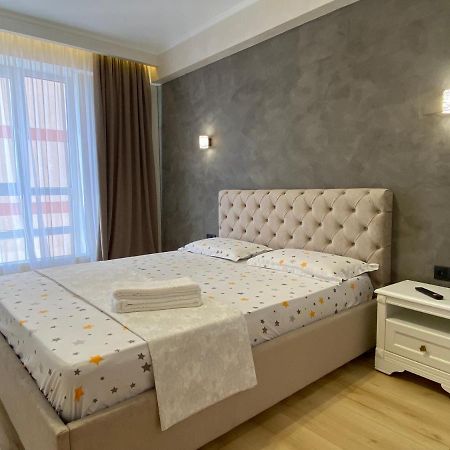 Apartament Lux Chisinau Exterior photo