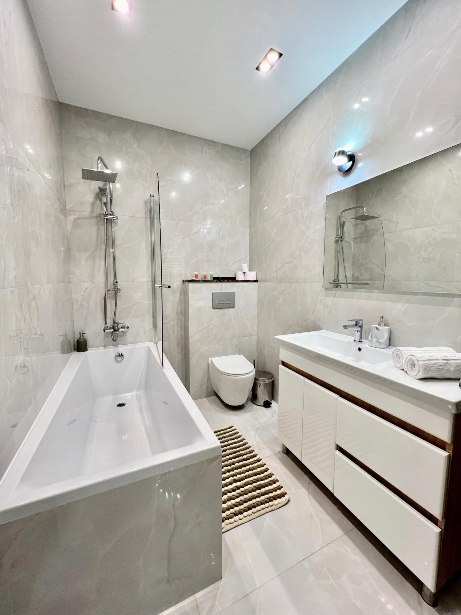 Apartament Lux Chisinau Exterior photo